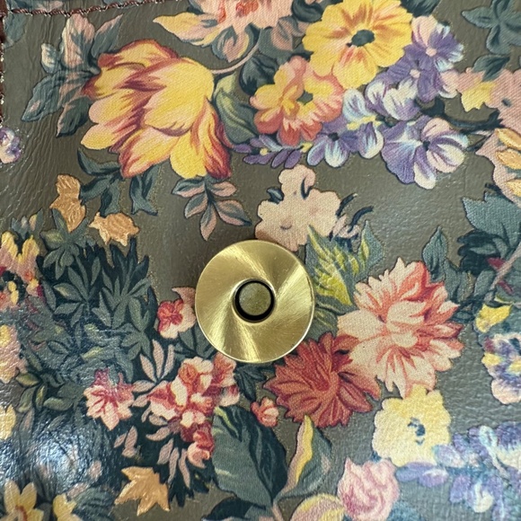 Patricia Nash Rivalta Crossbody Mini Bag – English Country Floral – NWT - Picture 9 of 15